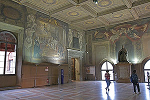 Bologna: Palazzo D' Accursio comunale, 25.5.2024 Bologna