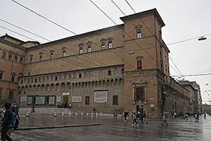 Bologna: Piazza del Nettuno, Via Ugo Bassi, 25.5.2024 Bologna