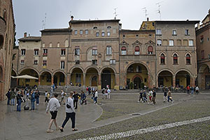 Bologna: Piazza Santo Stefano, 25.5.2024 Bologna