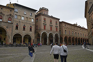 Bologna: Piazza Santo Stefano, 25.5.2024 Bologna