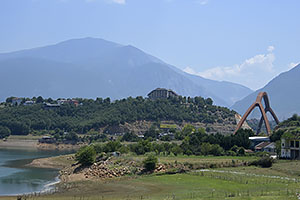 Albánsko: Kukës, rozostavaná diaľnica A1, 16.7.2024 Albansko