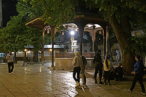 Sarajevo: Baščaršija, Gazi Husrev-begova džamija, 28.4.2024 Sarajevo