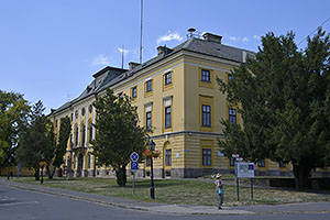 Vác