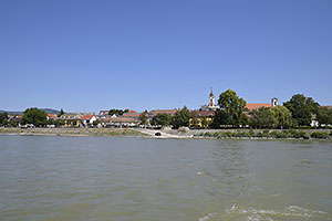 Vác