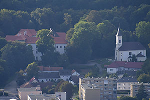 Uhrovec